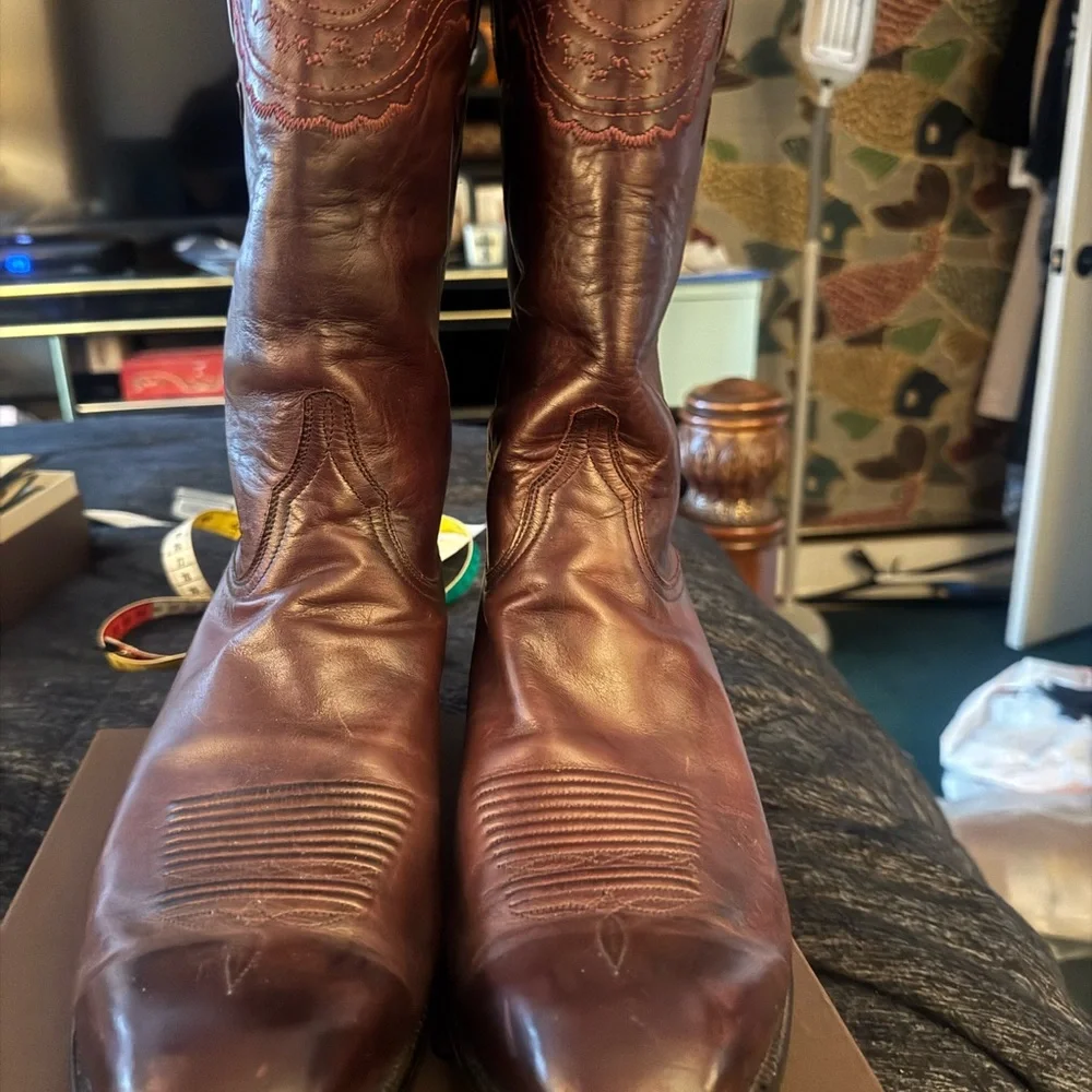 Men's Lucchese Cowboy Boots. Handmade.
Size 12 Black Cherry Just Classics - Picture 8 of 10